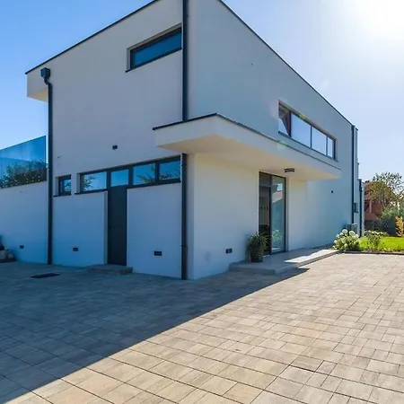 Villa Celi Comfortable Pula