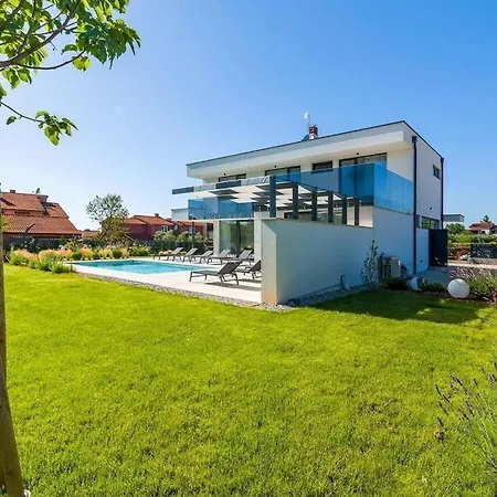 Vila Celi Comfortable Pula