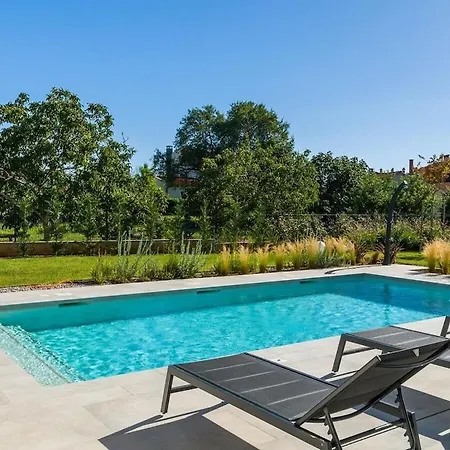 Vila Celi Comfortable *